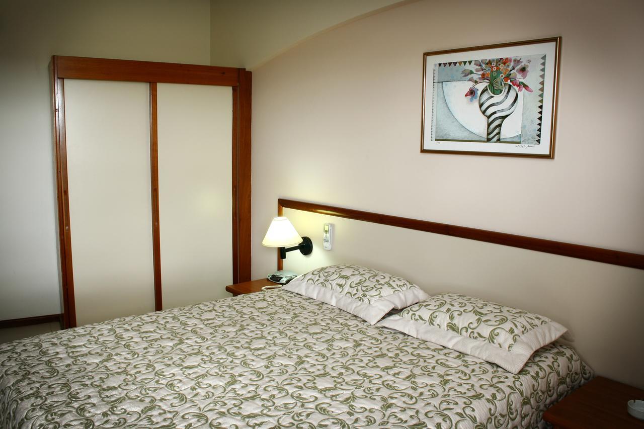 Hotel Beira Rio Itumbiara Bagian luar foto